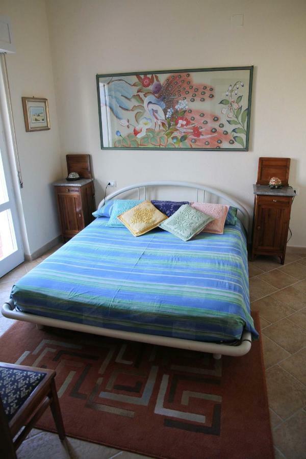 Los Flamingos Bed and Breakfast La Maddalena  Εξωτερικό φωτογραφία