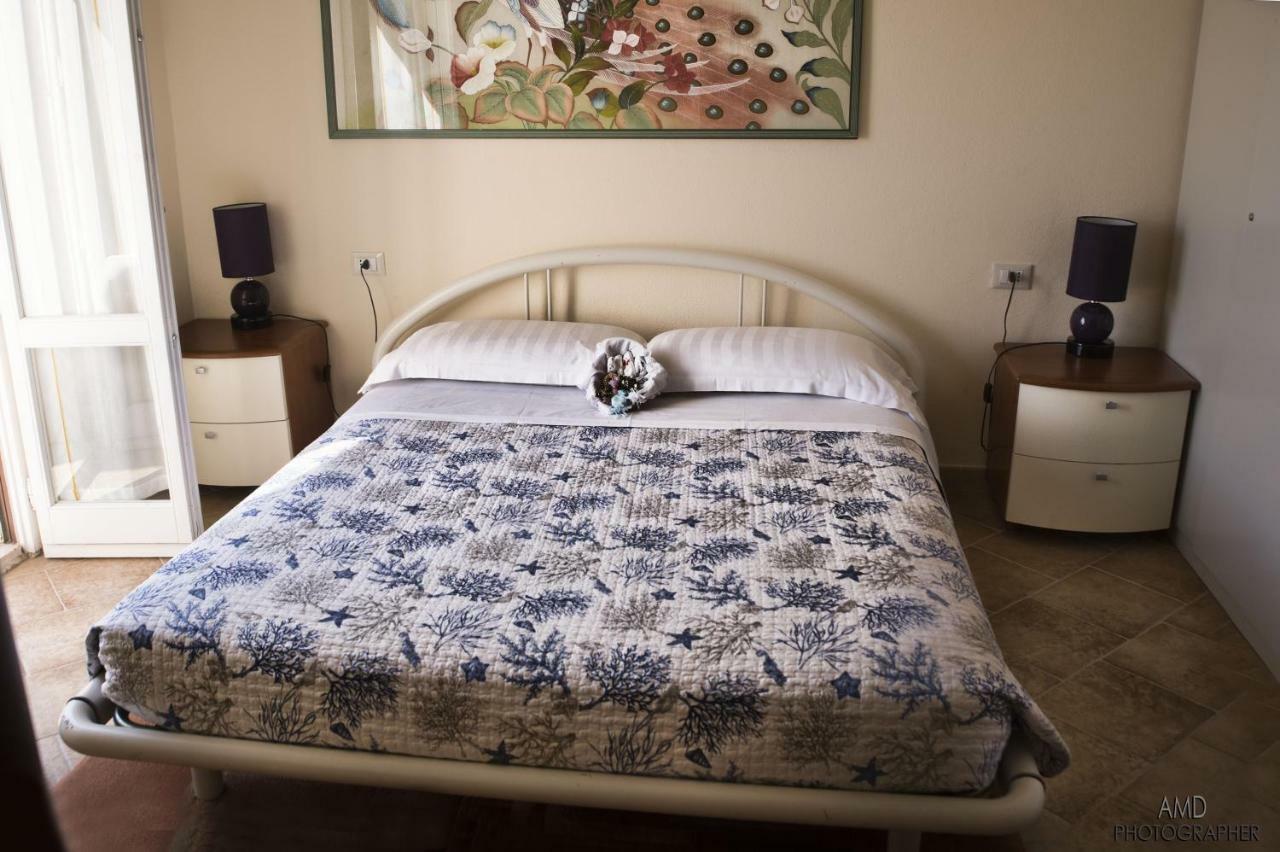 Los Flamingos Bed and Breakfast La Maddalena  Εξωτερικό φωτογραφία