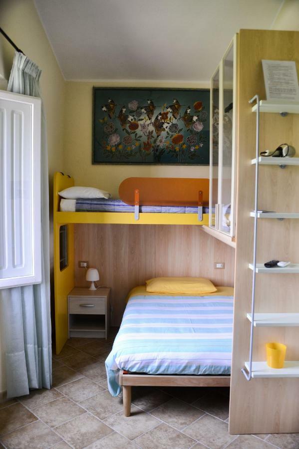 Los Flamingos Bed and Breakfast La Maddalena  Εξωτερικό φωτογραφία